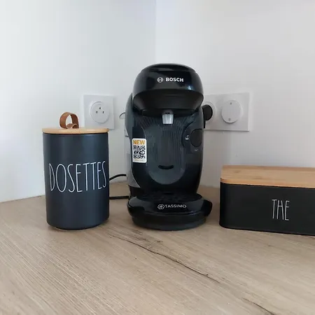 Maison Neuve A וילה Bessens